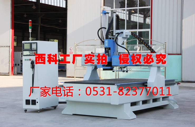 重型盤(pán)式換刀木工加工中心工廠實(shí)拍